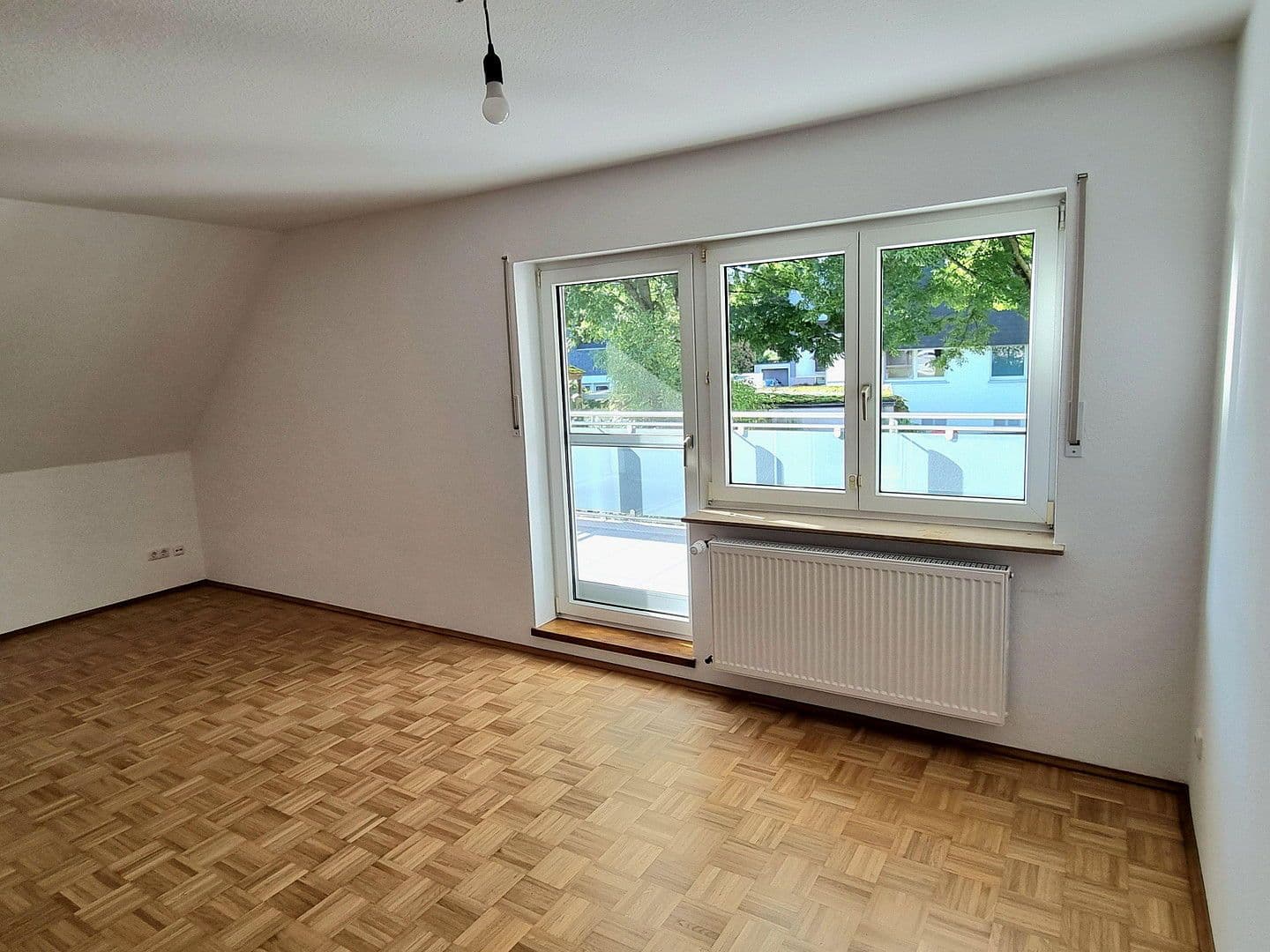 Pronájem bytu 3+kk 119 m², Bochum, Severní Porýní-Vestfálsko Pronájem bytu 3+kk 119 m², Bochum, Severní Porýní-Vestfálsko