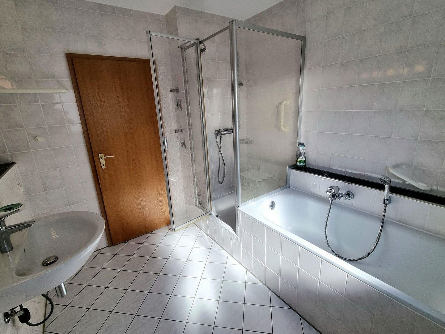 Pronájem bytu 3+kk 119 m², Bochum, Severní Porýní-Vestfálsko Pronájem bytu 3+kk 119 m², Bochum, Severní Porýní-Vestfálsko