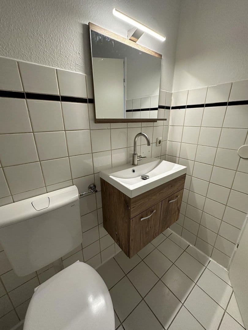 Pronájem bytu 2+1 60 m², Vieringhausen 38, Remscheid, Severní Porýní-Vestfálsko Pronájem bytu 2+1 60 m², Vieringhausen 38, Remscheid, Severní Porýní-Vestfálsko