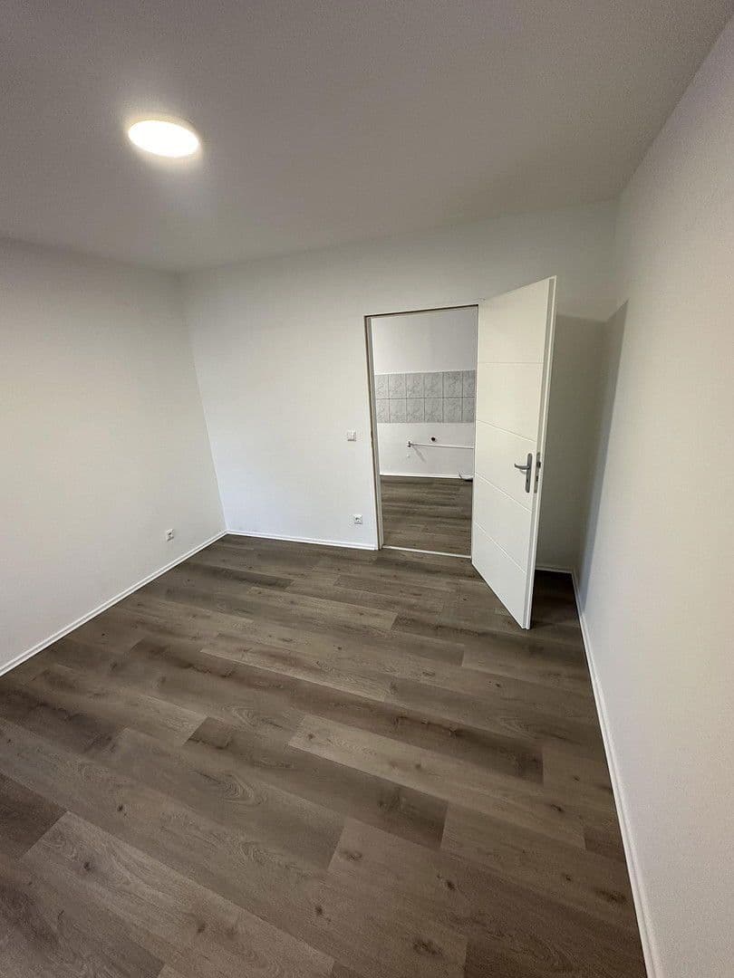 Pronájem bytu 2+1 60 m², Vieringhausen 38, Remscheid, Severní Porýní-Vestfálsko Pronájem bytu 2+1 60 m², Vieringhausen 38, Remscheid, Severní Porýní-Vestfálsko