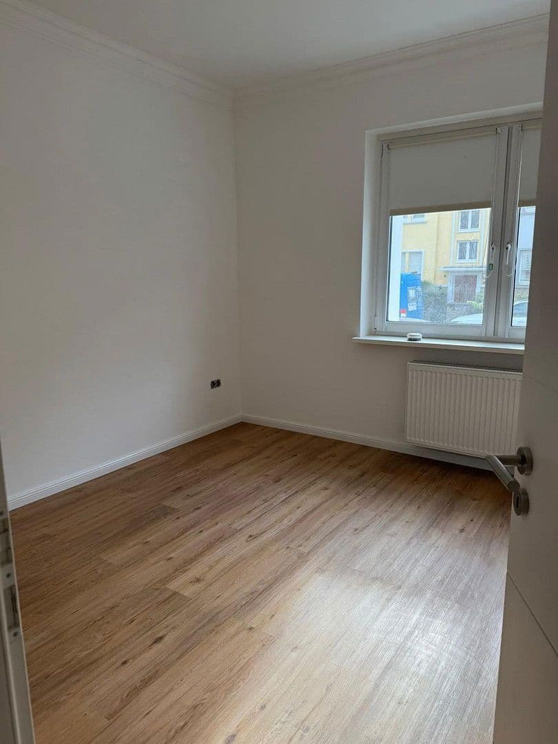 Pronájem bytu 3+1 89 m², Osnabrück, Dolní Sasko Pronájem bytu 3+1 89 m², Osnabrück, Dolní Sasko