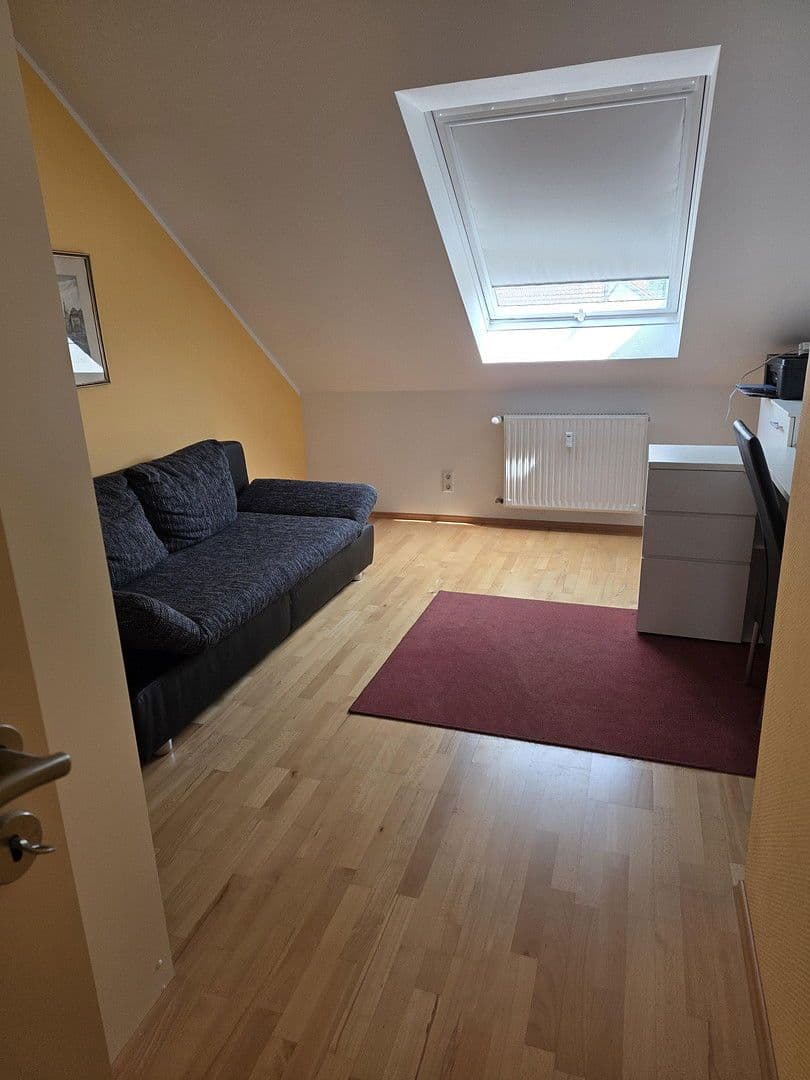 Pronájem bytu 3+1 85 m², Landau, Porýní-Falc Pronájem bytu 3+1 85 m², Landau, Porýní-Falc