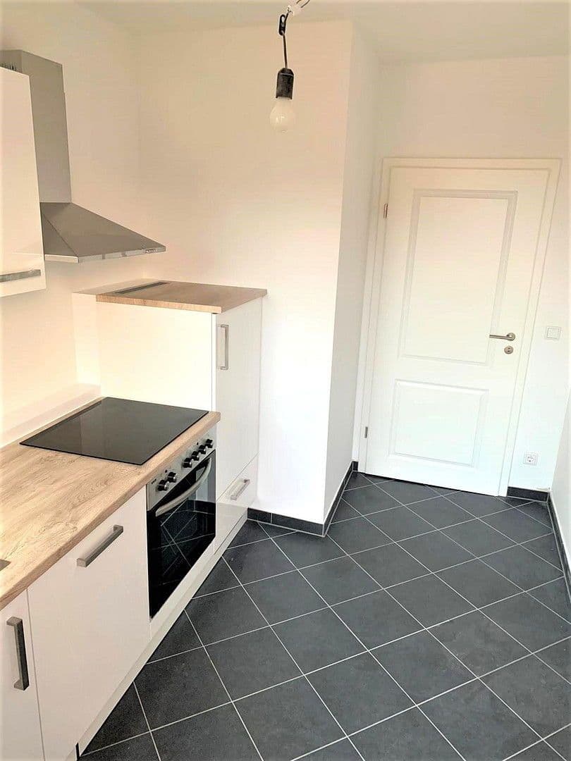 Pronájem bytu 3+1 86 m², Schweppermannstr.0, Nürnberg, Bavorsko Pronájem bytu 3+1 86 m², Schweppermannstr.0, Nürnberg, Bavorsko