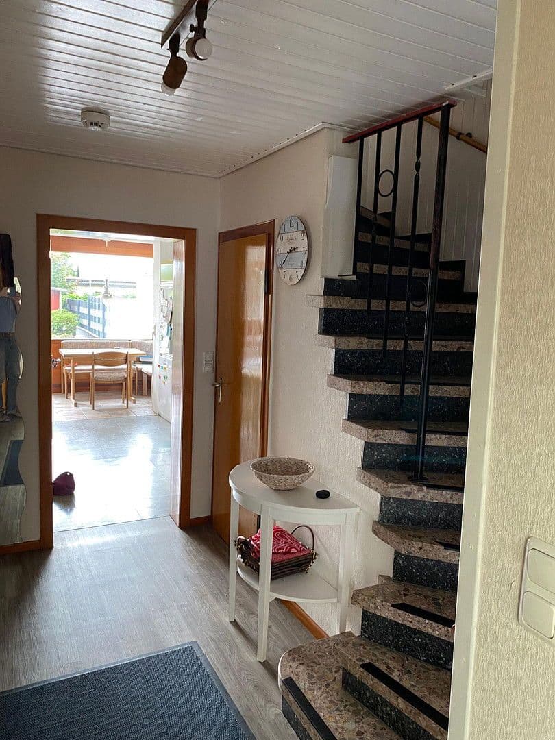 Prodej domu 142 m², pozemek 340 m², Hannover, Dolní Sasko Prodej domu 142 m², pozemek 340 m², Hannover, Dolní Sasko