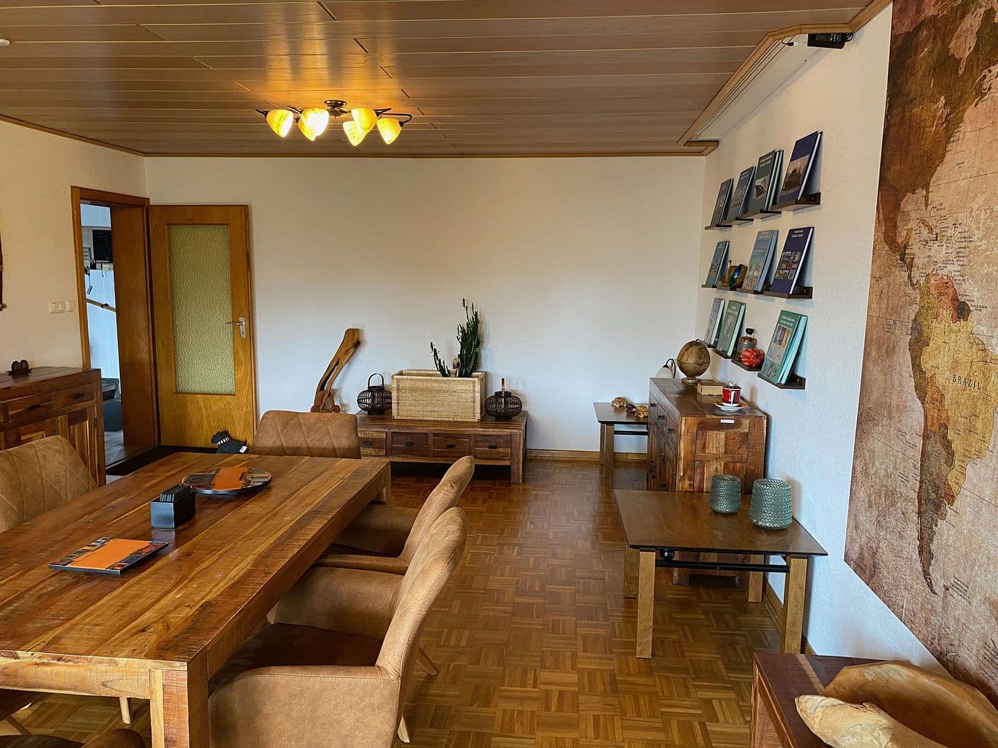 Prodej domu 142 m², pozemek 340 m², Hannover, Dolní Sasko Prodej domu 142 m², pozemek 340 m², Hannover, Dolní Sasko