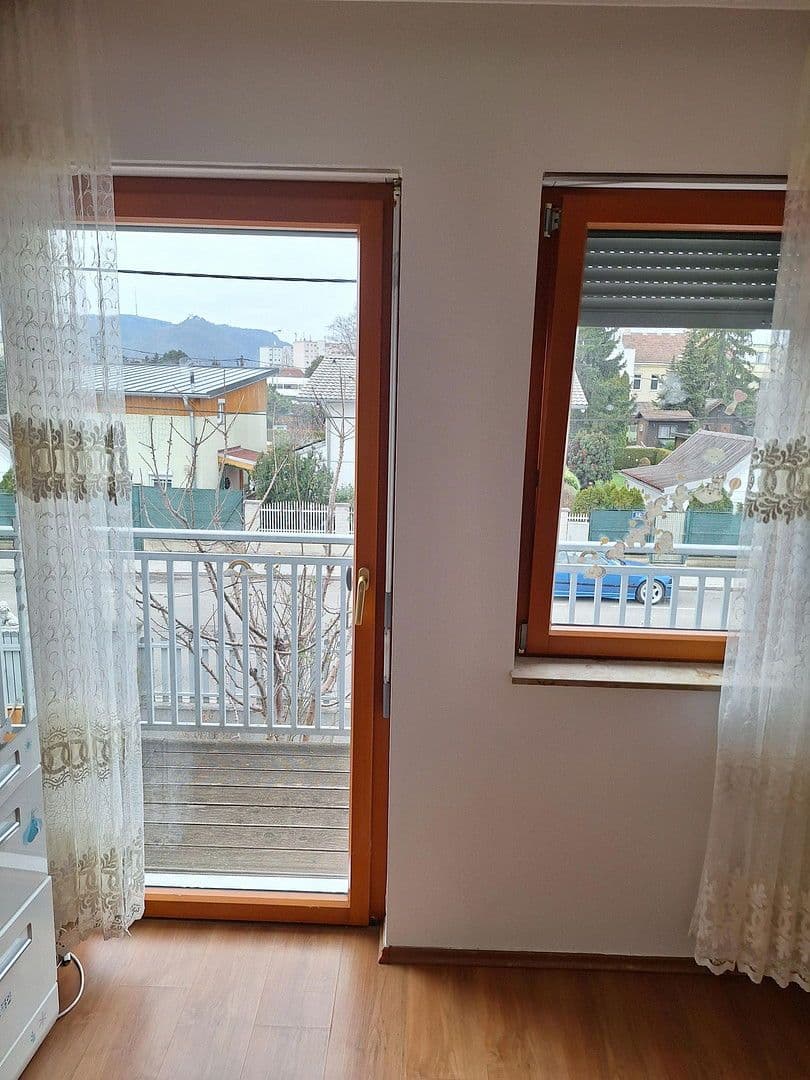 Prodej domu 110 m², pozemek 383 m², Winkeläckerstraße 14, Wien,Floridsdorf, Wien Prodej domu 110 m², pozemek 383 m², Winkeläckerstraße 14, Wien,Floridsdorf, Wien