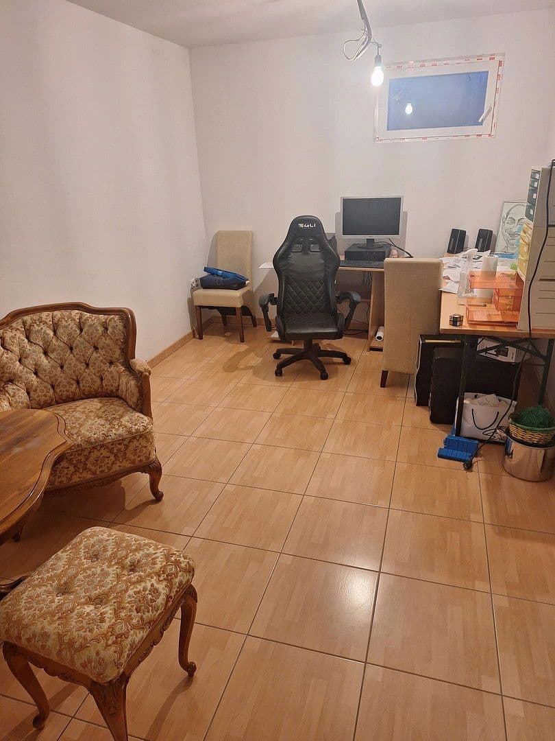 Prodej domu 110 m², pozemek 383 m², Winkeläckerstraße 14, Wien,Floridsdorf, Wien Prodej domu 110 m², pozemek 383 m², Winkeläckerstraße 14, Wien,Floridsdorf, Wien