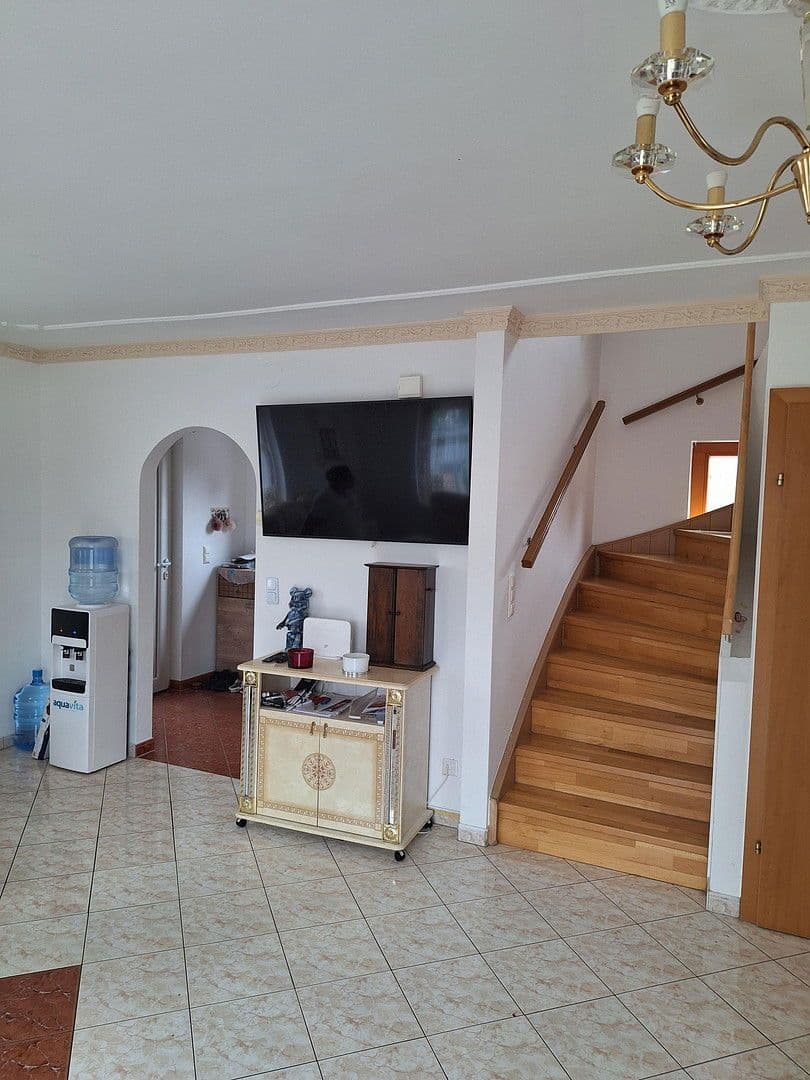 Prodej domu 110 m², pozemek 383 m², Winkeläckerstraße 14, Wien,Floridsdorf, Wien Prodej domu 110 m², pozemek 383 m², Winkeläckerstraße 14, Wien,Floridsdorf, Wien