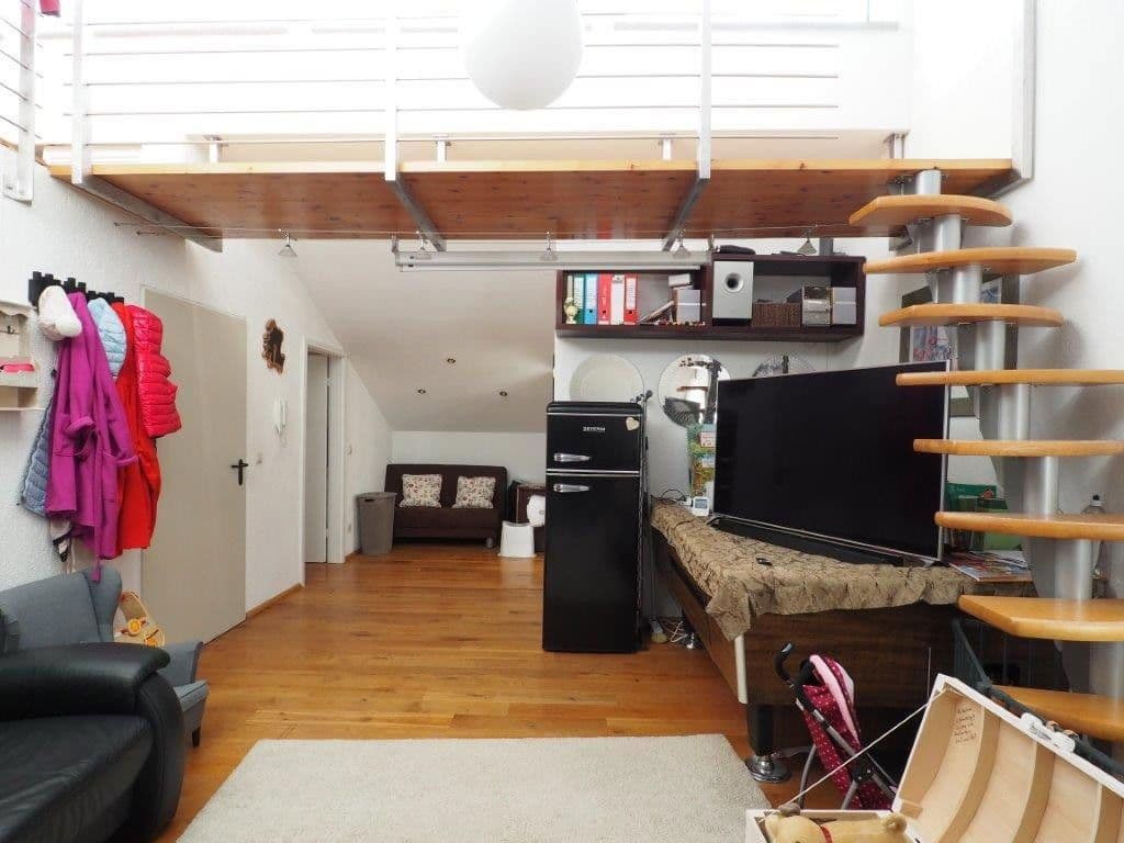 Prodej domu 386 m², pozemek 473 m², Niefern-Öschelbronn, Bádensko-Württembersko Prodej domu 386 m², pozemek 473 m², Niefern-Öschelbronn, Bádensko-Württembersko