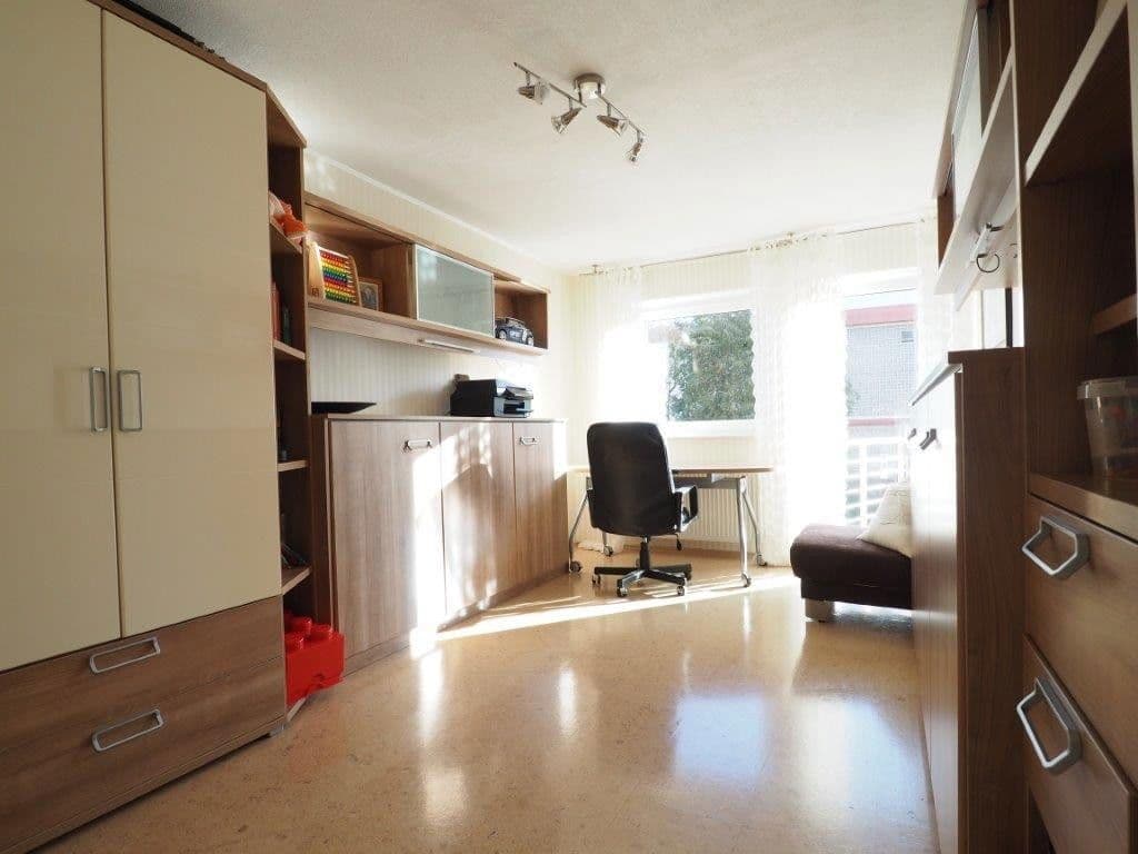 Prodej domu 386 m², pozemek 473 m², Niefern-Öschelbronn, Bádensko-Württembersko Prodej domu 386 m², pozemek 473 m², Niefern-Öschelbronn, Bádensko-Württembersko