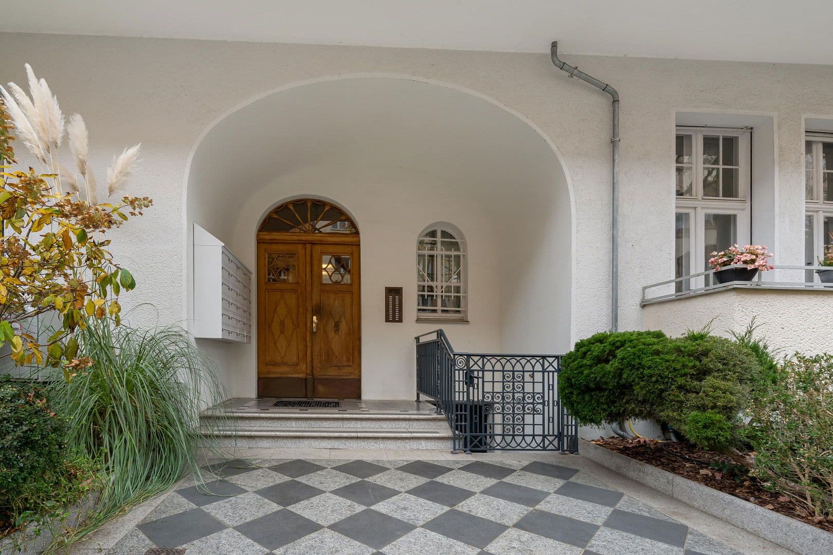 Prodej bytu 5+1 160 m², Berlin, Berlín Prodej bytu 5+1 160 m², Berlin, Berlín