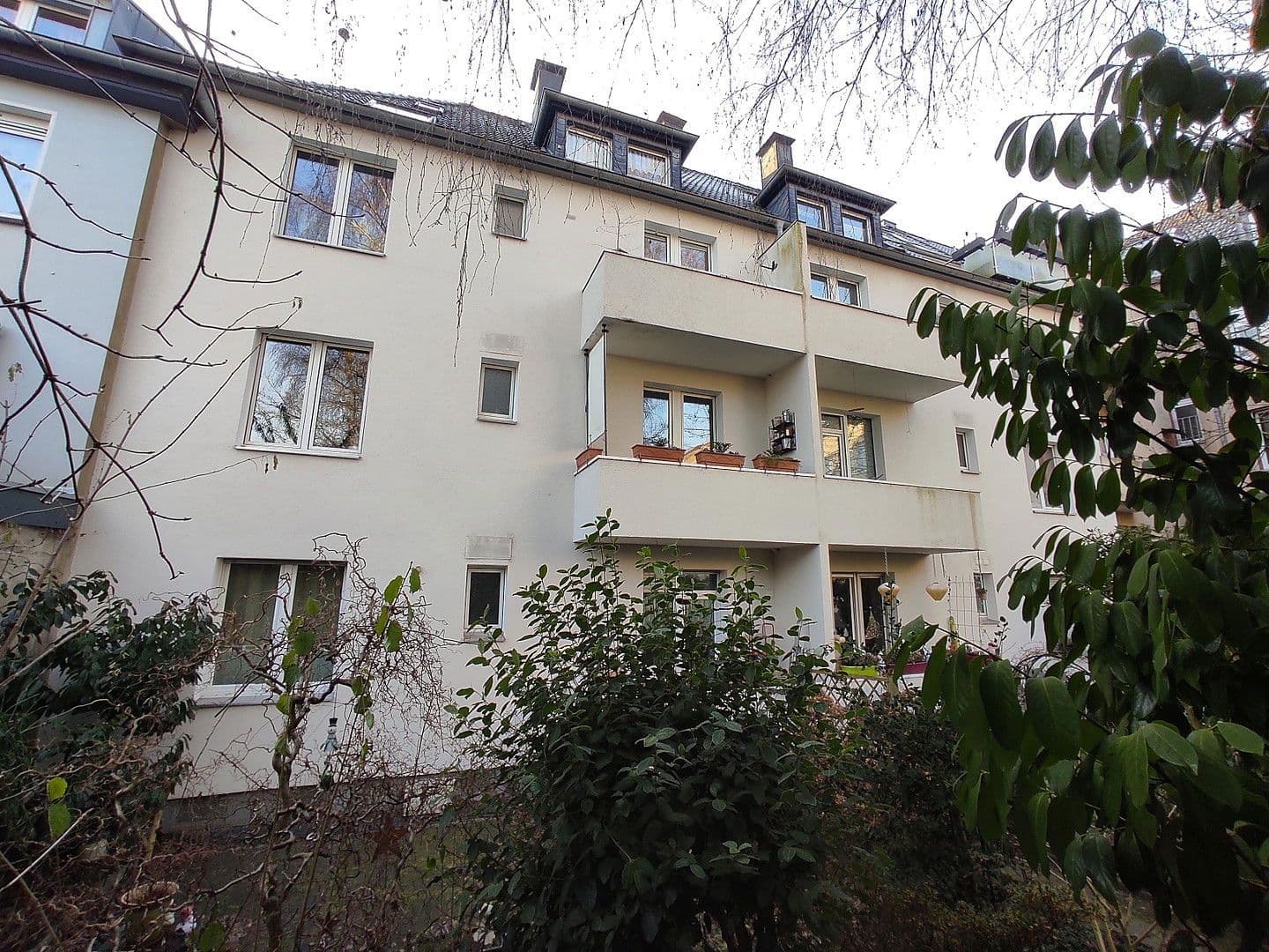 Prodej bytu 3+1 90 m², Hufelandstraße 34, Essen, Severní Porýní-Vestfálsko Prodej bytu 3+1 90 m², Hufelandstraße 34, Essen, Severní Porýní-Vestfálsko