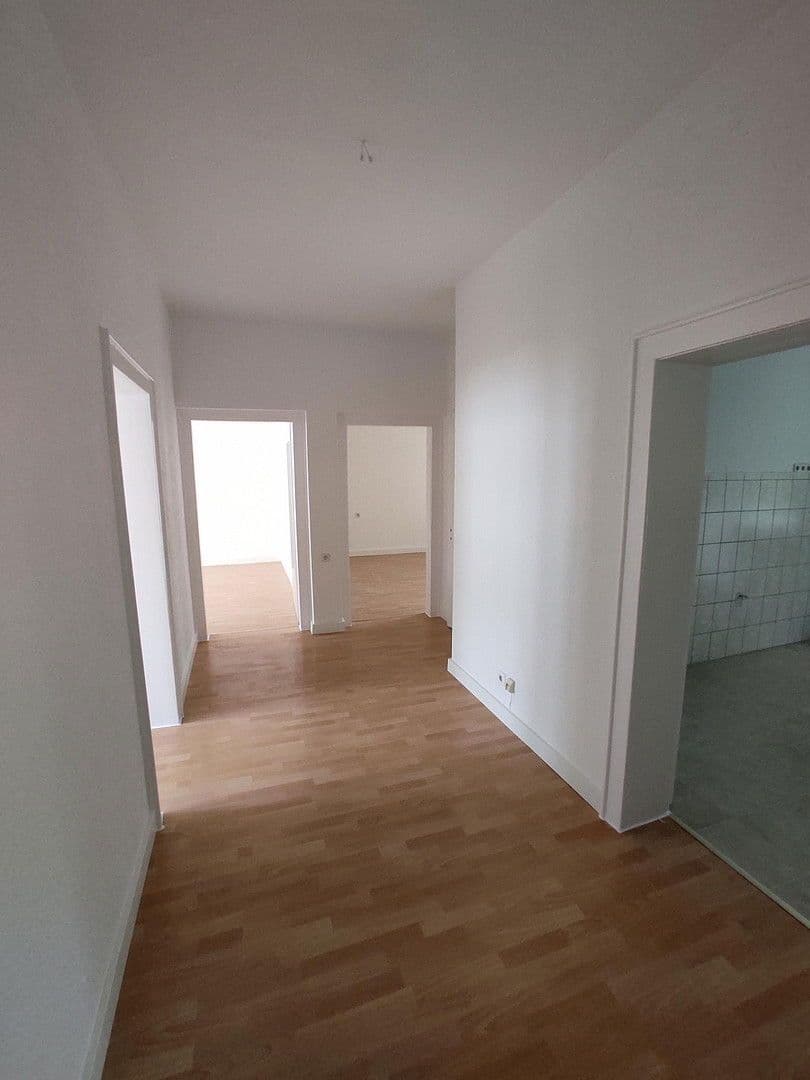 Prodej bytu 3+1 90 m², Hufelandstraße 34, Essen, Severní Porýní-Vestfálsko Prodej bytu 3+1 90 m², Hufelandstraße 34, Essen, Severní Porýní-Vestfálsko