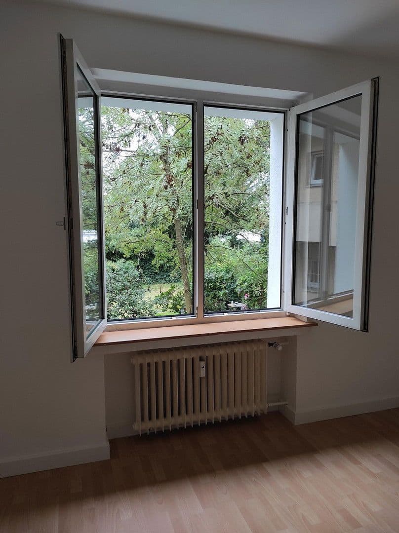 Prodej bytu 3+1 90 m², Hufelandstraße 34, Essen, Severní Porýní-Vestfálsko Prodej bytu 3+1 90 m², Hufelandstraße 34, Essen, Severní Porýní-Vestfálsko