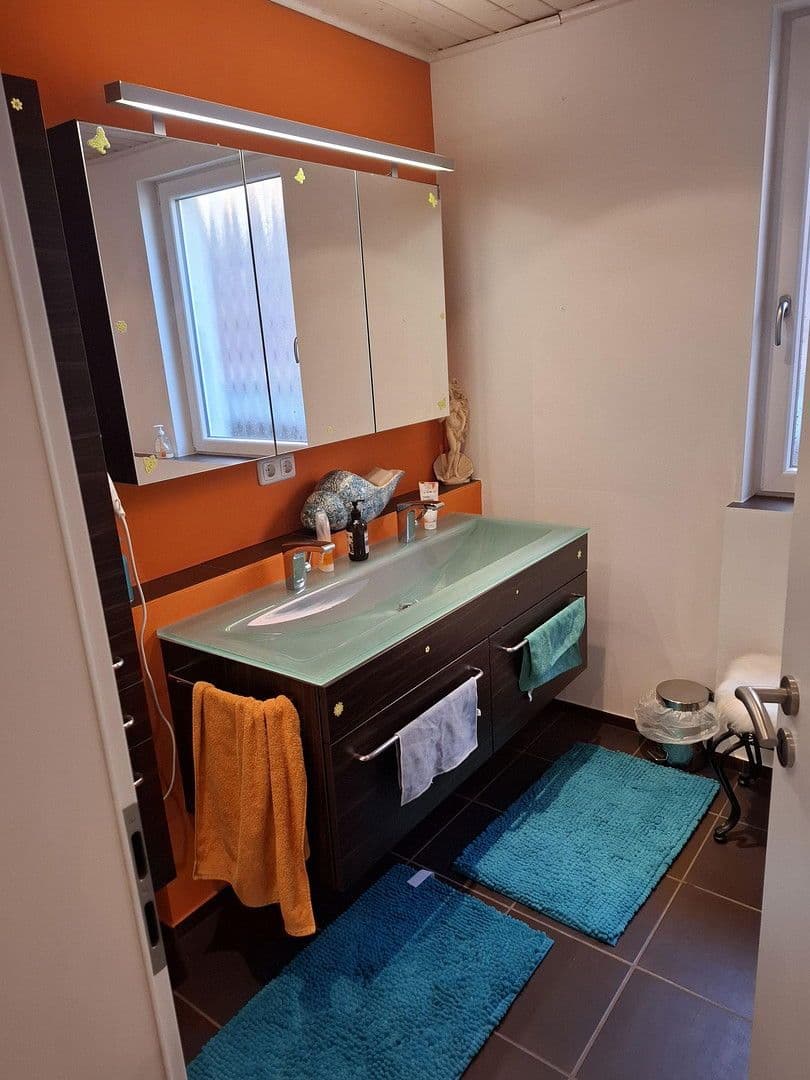 Prodej domu 160 m², pozemek 100 m², Kulmbach, Bavorsko Prodej domu 160 m², pozemek 100 m², Kulmbach, Bavorsko