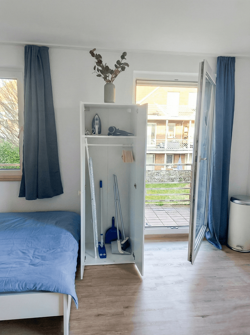 Pronájem bytu 1+1 37 m², Hoffmann-von-Fallersleben-Weg 7, Münster, Severní Porýní-Vestfálsko Pronájem bytu 1+1 37 m², Hoffmann-von-Fallersleben-Weg 7, Münster, Severní Porýní-Vestfálsko