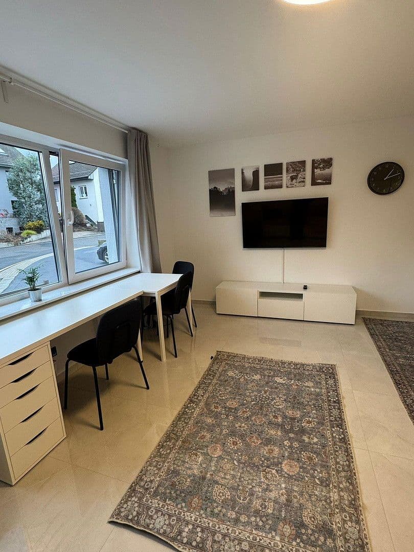 Pronájem bytu 1+1 33 m², Leverkusen, Severní Porýní-Vestfálsko Pronájem bytu 1+1 33 m², Leverkusen, Severní Porýní-Vestfálsko