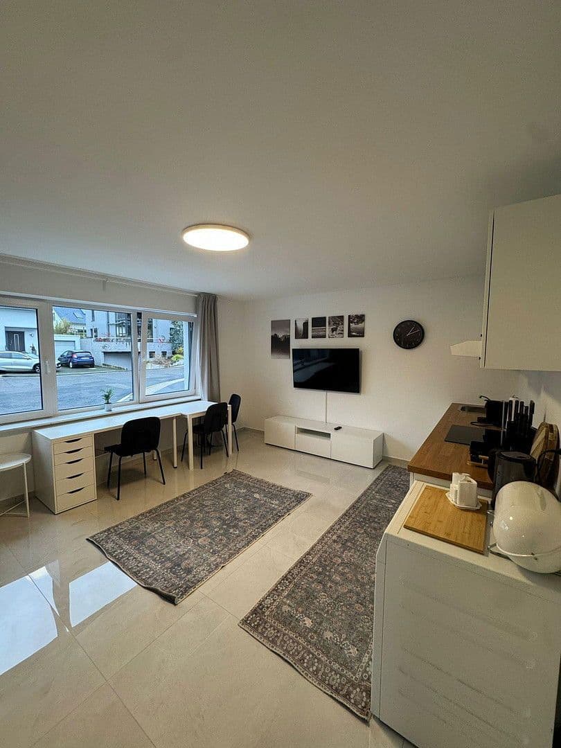 Pronájem bytu 1+1 33 m², Leverkusen, Severní Porýní-Vestfálsko Pronájem bytu 1+1 33 m², Leverkusen, Severní Porýní-Vestfálsko