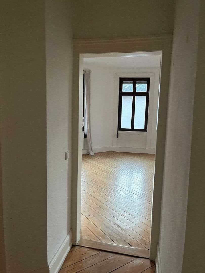 Pronájem bytu 4+1 89 m², Wiesbaden, Hessen Pronájem bytu 4+1 89 m², Wiesbaden, Hessen