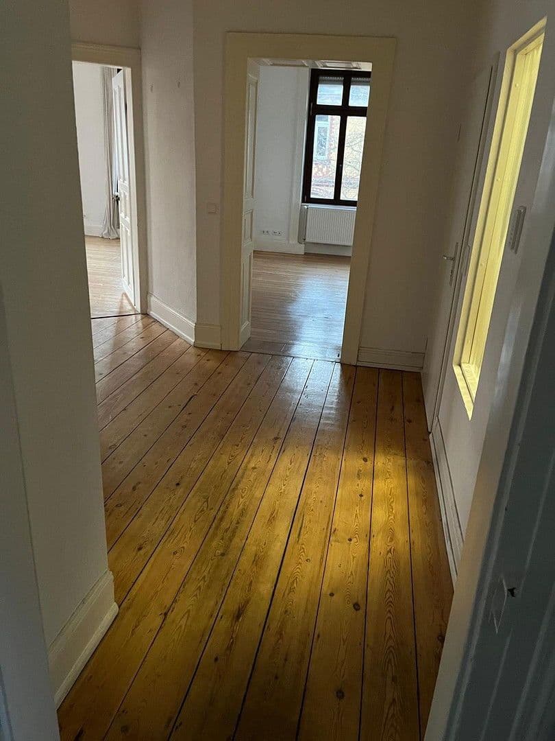 Pronájem bytu 4+1 89 m², Wiesbaden, Hessen Pronájem bytu 4+1 89 m², Wiesbaden, Hessen