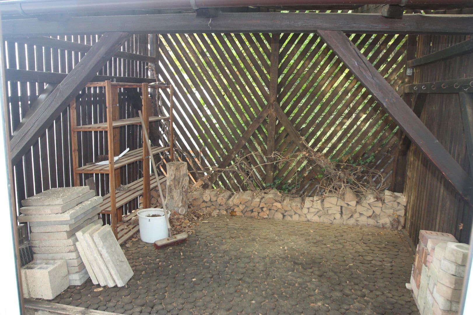 Prodej domu 235 m², pozemek 552 m², Wolfskehle, Kulmbach, Bavorsko Prodej domu 235 m², pozemek 552 m², Wolfskehle, Kulmbach, Bavorsko