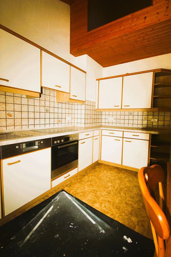 Prodej domu 235 m², pozemek 552 m², Wolfskehle, Kulmbach, Bavorsko Prodej domu 235 m², pozemek 552 m², Wolfskehle, Kulmbach, Bavorsko