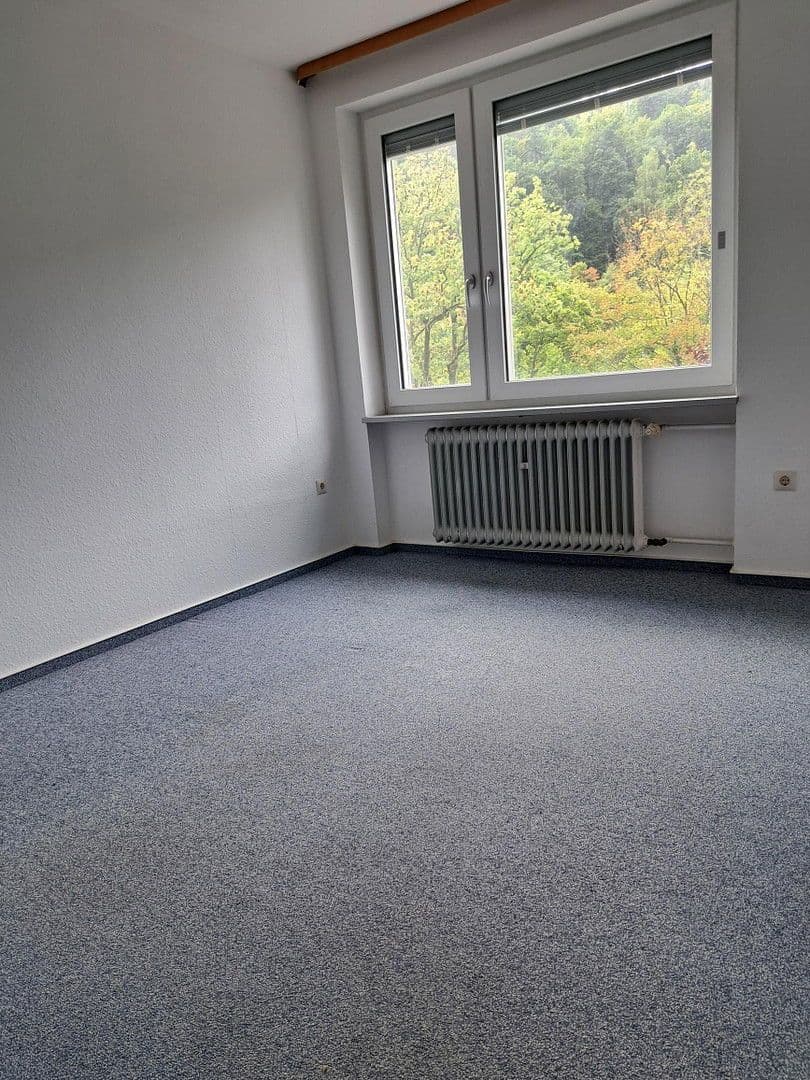 Prodej domu 235 m², pozemek 552 m², Wolfskehle, Kulmbach, Bavorsko Prodej domu 235 m², pozemek 552 m², Wolfskehle, Kulmbach, Bavorsko
