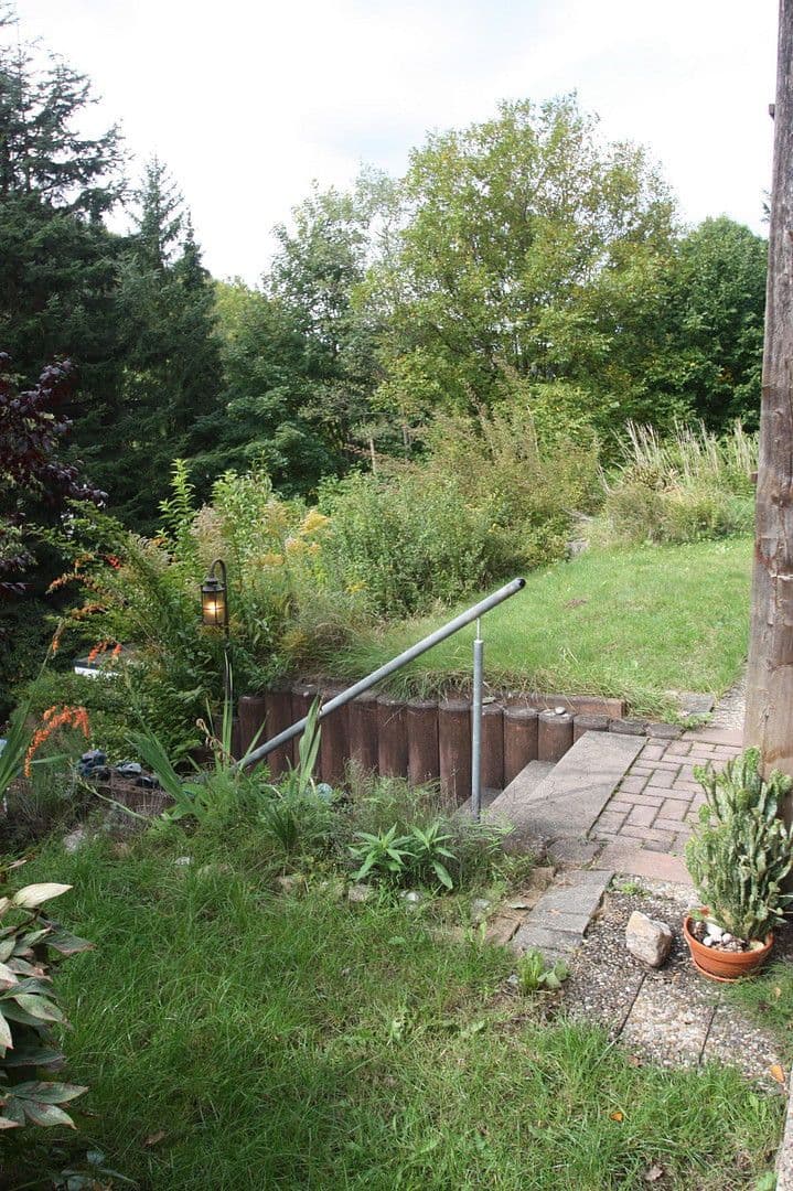 Prodej domu 235 m², pozemek 552 m², Wolfskehle, Kulmbach, Bavorsko Prodej domu 235 m², pozemek 552 m², Wolfskehle, Kulmbach, Bavorsko