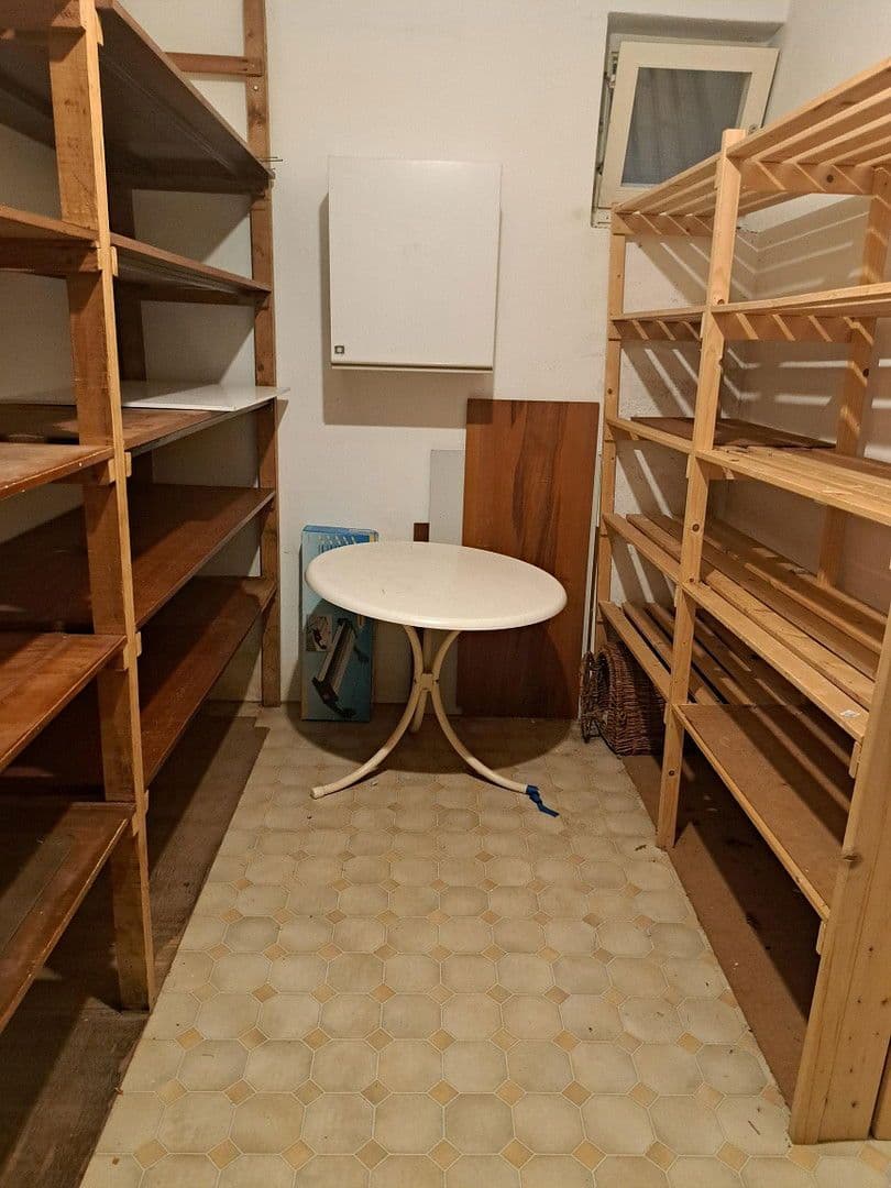 Prodej domu 235 m², pozemek 552 m², Wolfskehle, Kulmbach, Bavorsko Prodej domu 235 m², pozemek 552 m², Wolfskehle, Kulmbach, Bavorsko