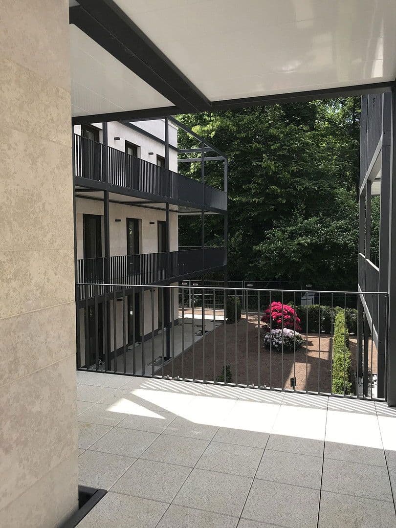 Pronájem bytu 4+1 146 m², Buchschlager Allee 29-33, Dreieich, Hessen Pronájem bytu 4+1 146 m², Buchschlager Allee 29-33, Dreieich, Hessen