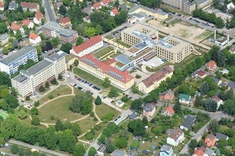 Prodej bytu 3+1 73 m², Strehlener Str. 4a, Berlin, Berlín Prodej bytu 3+1 73 m², Strehlener Str. 4a, Berlin, Berlín