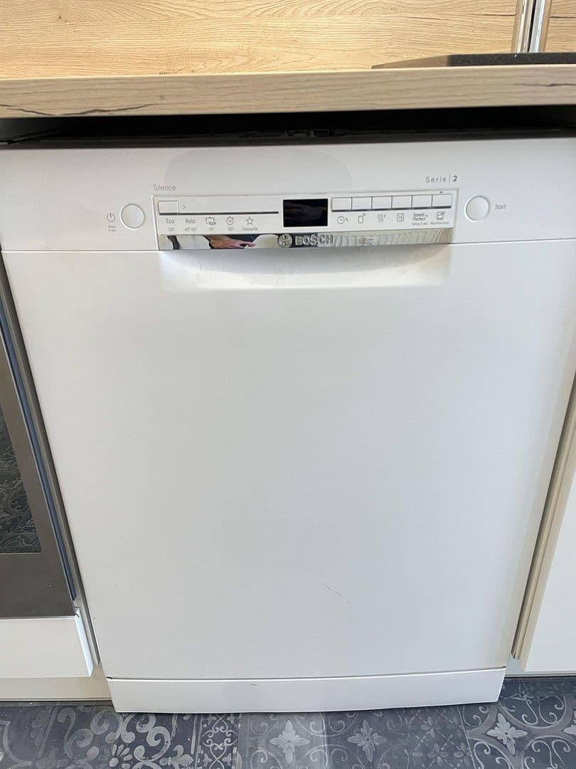 Pronájem bytu 3+1 62 m², Langer Weg 7, Magdeburg, Sasko-Anhaltsko Pronájem bytu 3+1 62 m², Langer Weg 7, Magdeburg, Sasko-Anhaltsko