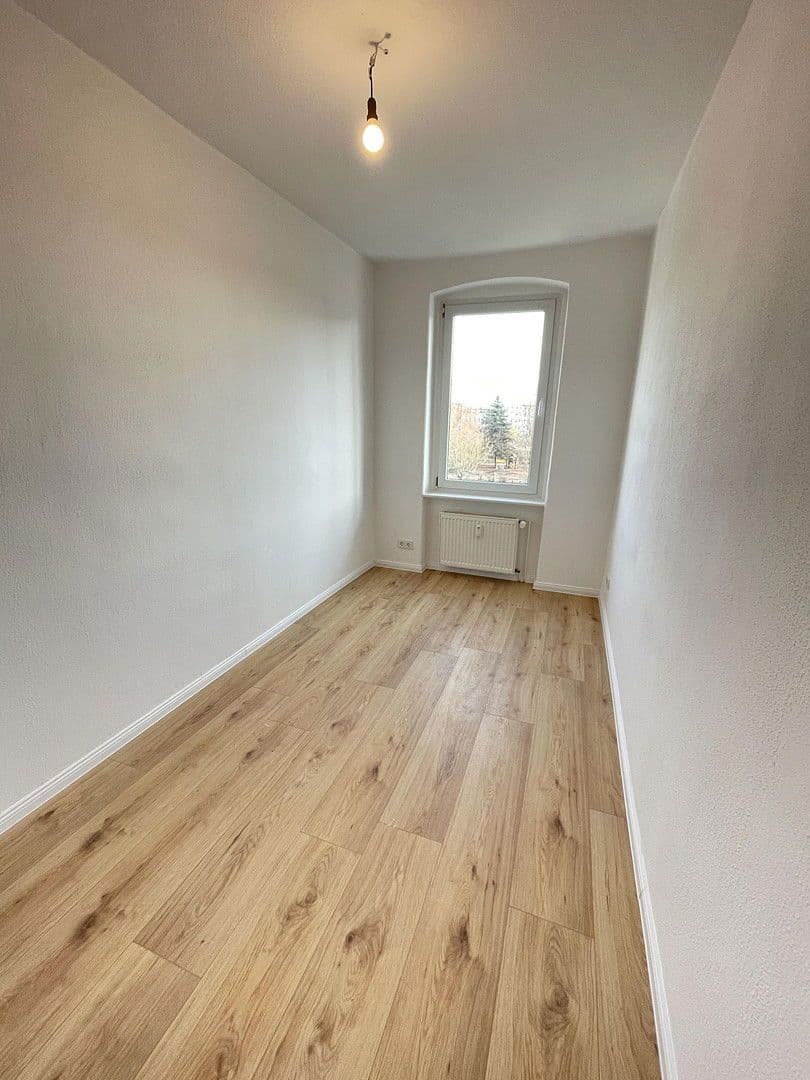Pronájem bytu 3+1 62 m², Langer Weg 7, Magdeburg, Sasko-Anhaltsko Pronájem bytu 3+1 62 m², Langer Weg 7, Magdeburg, Sasko-Anhaltsko