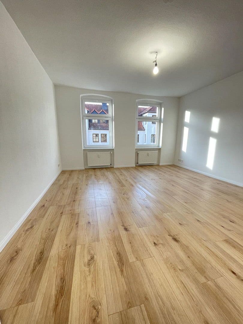 Pronájem bytu 3+1 62 m², Langer Weg 7, Magdeburg, Sasko-Anhaltsko Pronájem bytu 3+1 62 m², Langer Weg 7, Magdeburg, Sasko-Anhaltsko