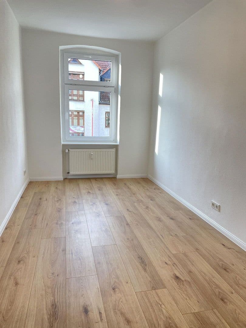 Pronájem bytu 3+1 62 m², Langer Weg 7, Magdeburg, Sasko-Anhaltsko Pronájem bytu 3+1 62 m², Langer Weg 7, Magdeburg, Sasko-Anhaltsko