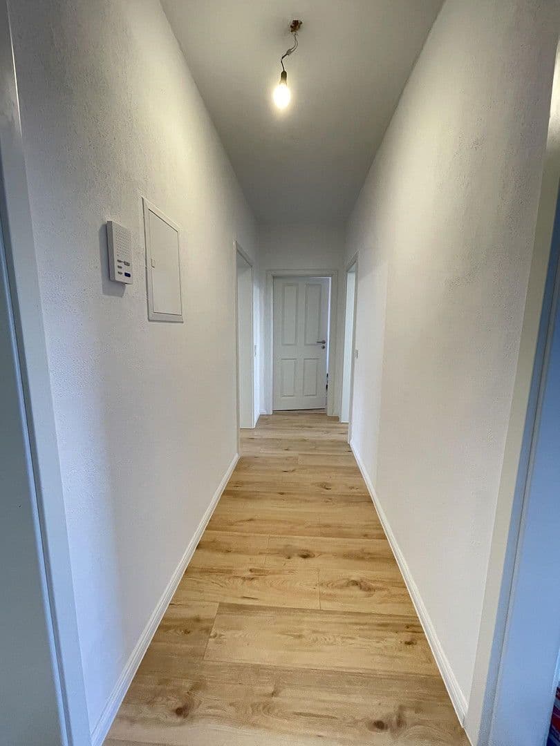 Pronájem bytu 3+1 62 m², Langer Weg 7, Magdeburg, Sasko-Anhaltsko Pronájem bytu 3+1 62 m², Langer Weg 7, Magdeburg, Sasko-Anhaltsko
