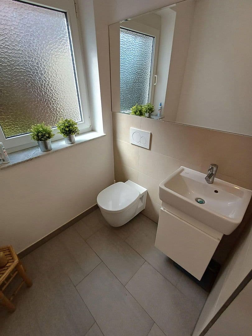 Prodej domu 357 m², pozemek 573 m², Falkensee, Braniborsko Prodej domu 357 m², pozemek 573 m², Falkensee, Braniborsko