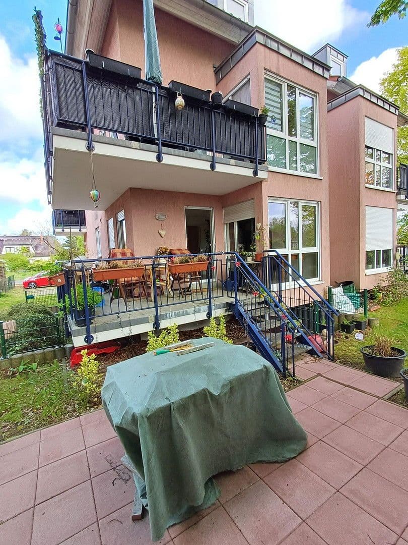 Prodej domu 357 m², pozemek 573 m², Falkensee, Braniborsko Prodej domu 357 m², pozemek 573 m², Falkensee, Braniborsko