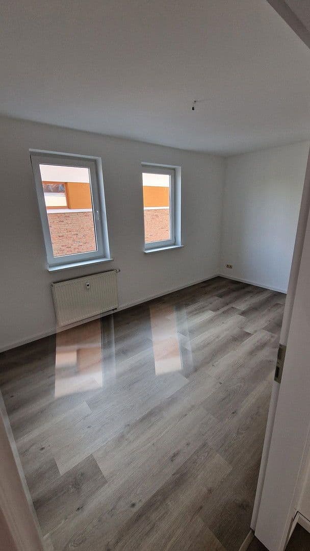 Pronájem bytu 3+1 89 m², Gleviner Mauer 22, Güstrow, Mecklenburg-Vorpommern Pronájem bytu 3+1 89 m², Gleviner Mauer 22, Güstrow, Mecklenburg-Vorpommern