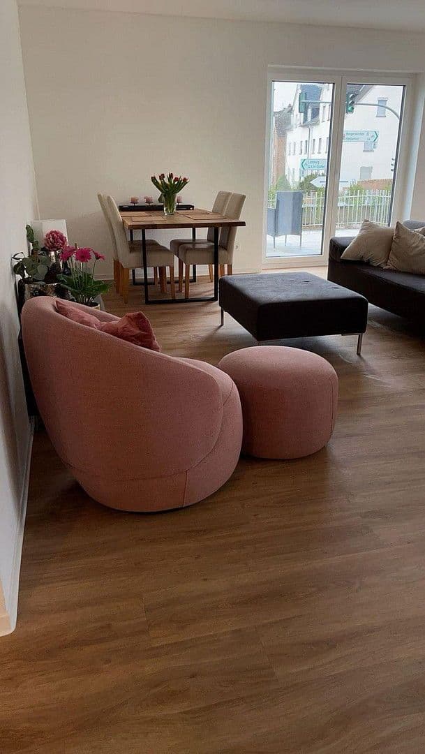 Pronájem bytu 3+1 93 m², Am Fleckenberg 1, Elz, Hessen Pronájem bytu 3+1 93 m², Am Fleckenberg 1, Elz, Hessen