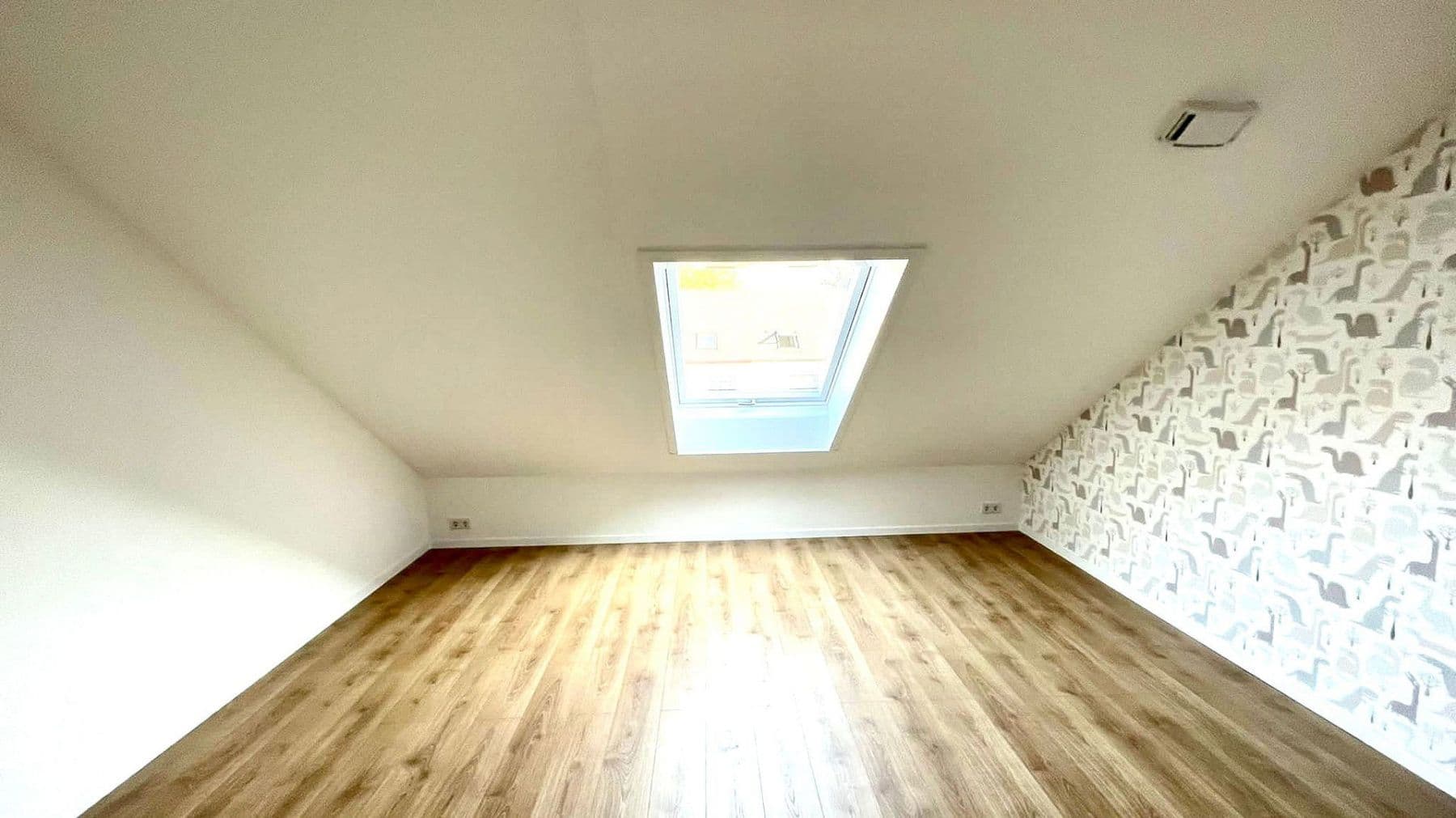 Pronájem domu 145 m², pozemek 483 m², Heimstraße, Alsdorf, Severní Porýní-Vestfálsko Pronájem domu 145 m², pozemek 483 m², Heimstraße, Alsdorf, Severní Porýní-Vestfálsko