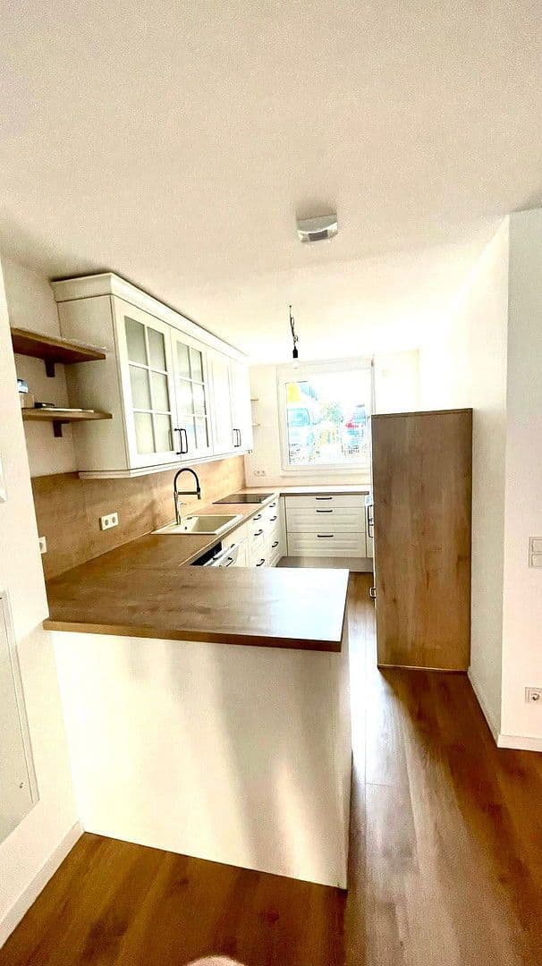 Pronájem domu 145 m², pozemek 483 m², Heimstraße, Alsdorf, Severní Porýní-Vestfálsko Pronájem domu 145 m², pozemek 483 m², Heimstraße, Alsdorf, Severní Porýní-Vestfálsko