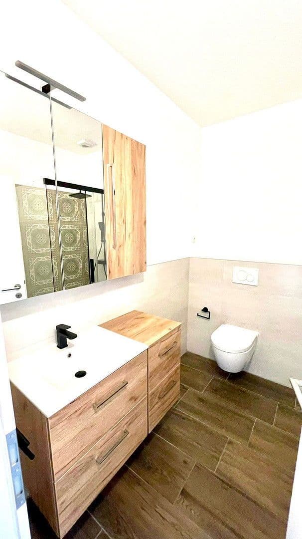 Pronájem domu 145 m², pozemek 483 m², Heimstraße, Alsdorf, Severní Porýní-Vestfálsko Pronájem domu 145 m², pozemek 483 m², Heimstraße, Alsdorf, Severní Porýní-Vestfálsko