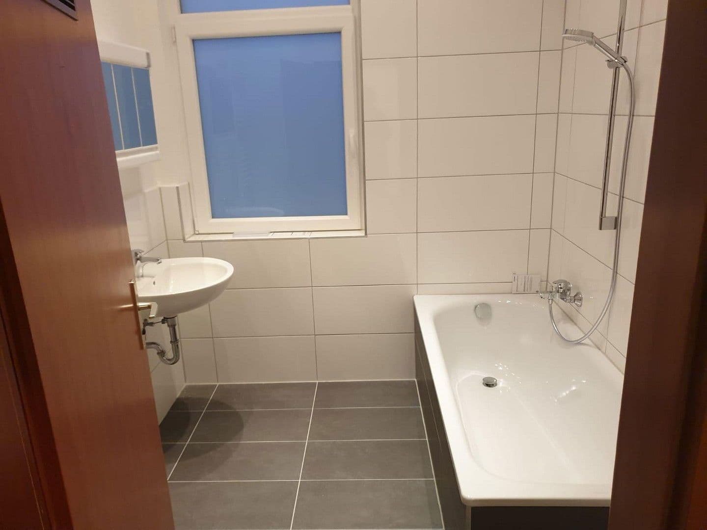 Pronájem bytu 20 m², Stuttgart, Bádensko-Württembersko Pronájem bytu 20 m², Stuttgart, Bádensko-Württembersko