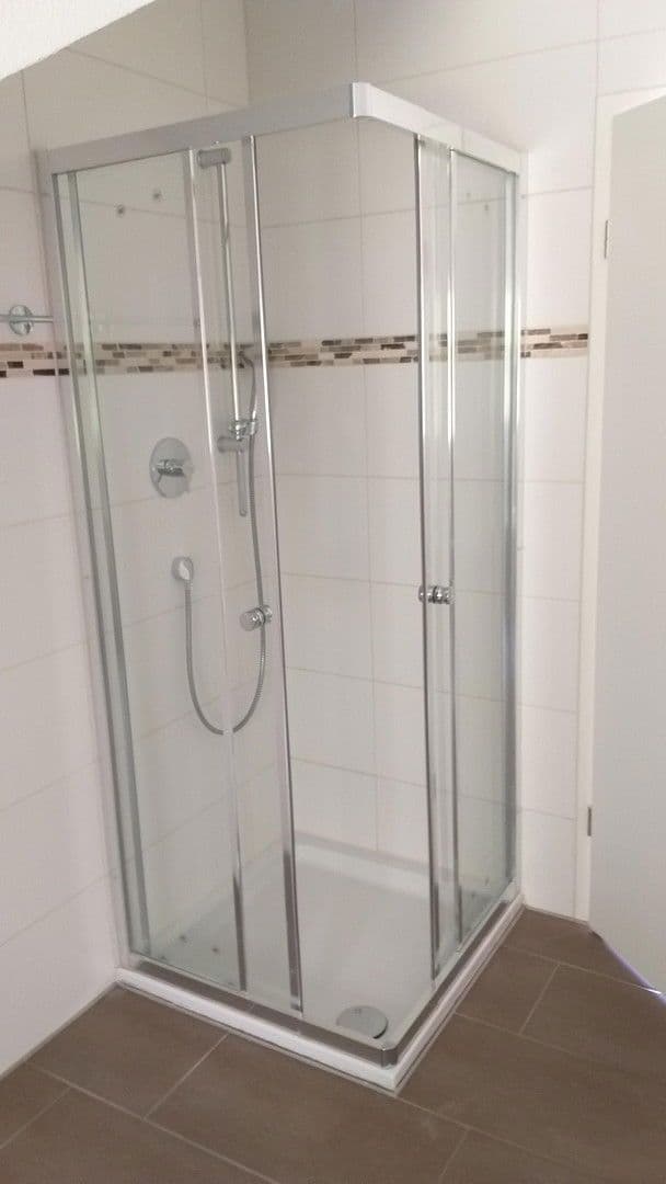 Pronájem bytu 3+1 60 m², Schwäbisch Gmünd, Bádensko-Württembersko Pronájem bytu 3+1 60 m², Schwäbisch Gmünd, Bádensko-Württembersko