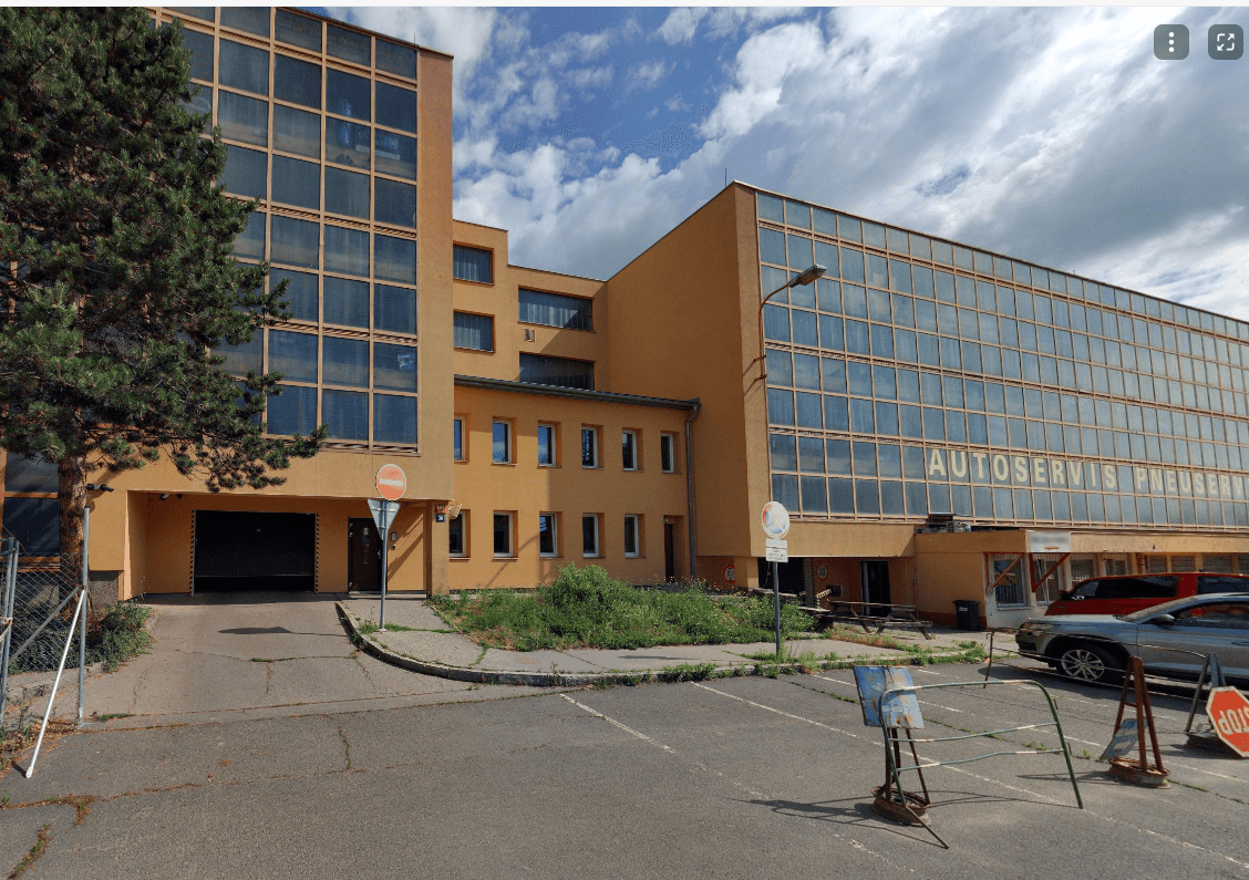 Pronájem garáže 18 m², Lovosická, Praha, Praha Pronájem garáže 18 m², Lovosická, Praha, Praha