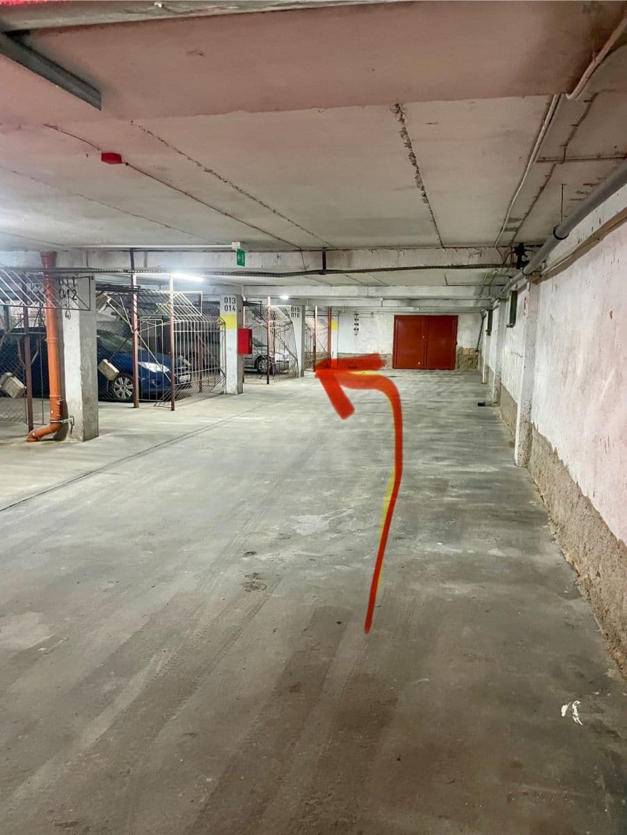 Pronájem garáže 18 m², Lovosická, Praha, Praha Pronájem garáže 18 m², Lovosická, Praha, Praha