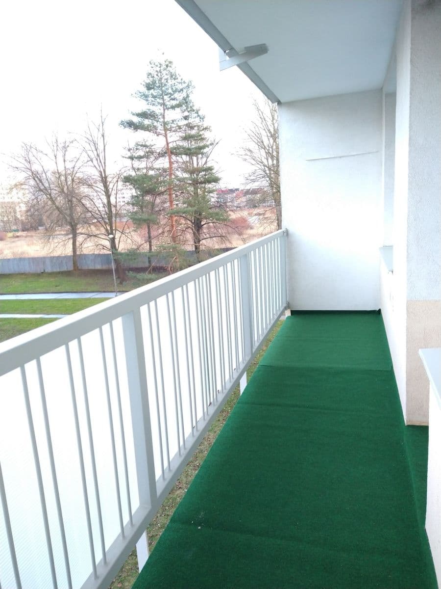 Pronájem bytu 2+kk 34 m², nábřeží Závodu míru, Pardubice, Pardubický kraj Pronájem bytu 2+kk 34 m², nábřeží Závodu míru, Pardubice, Pardubický kraj