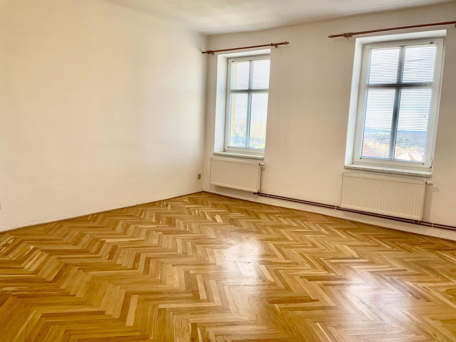 Pronájem bytu 3+1 80 m², Staškova, Liberec, Liberecký kraj Pronájem bytu 3+1 80 m², Staškova, Liberec, Liberecký kraj