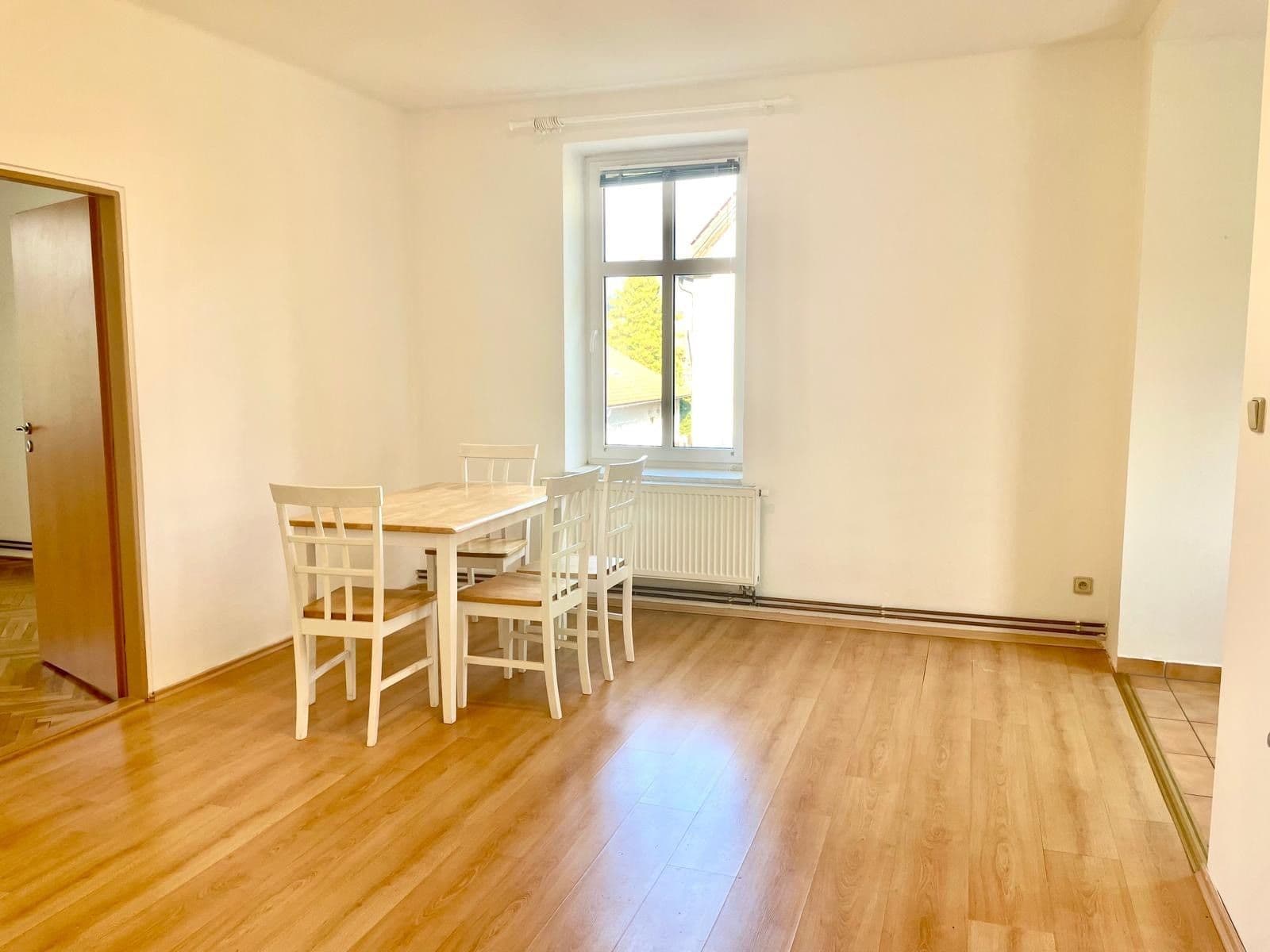 Pronájem bytu 3+1 80 m², Staškova, Liberec, Liberecký kraj Pronájem bytu 3+1 80 m², Staškova, Liberec, Liberecký kraj